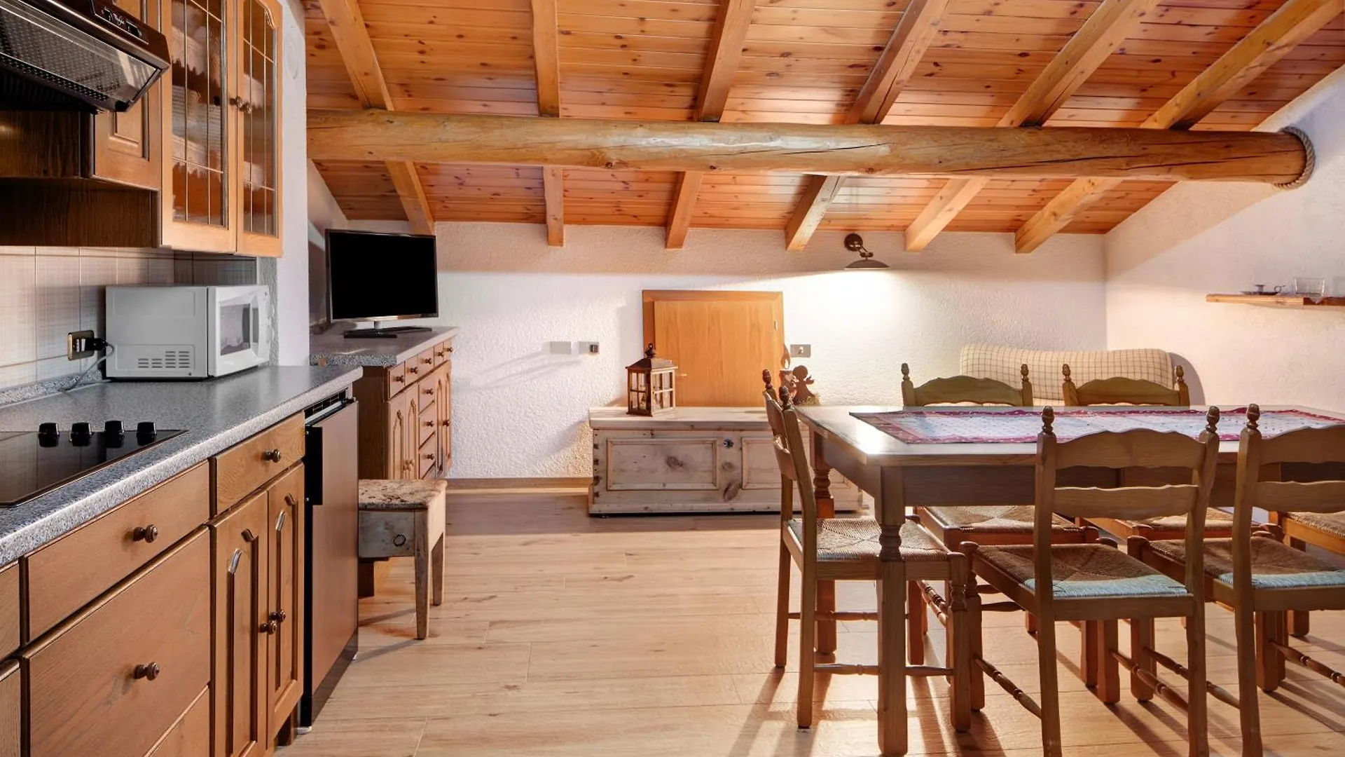 Baita Franz Mansarda 1 Livigno Appartement