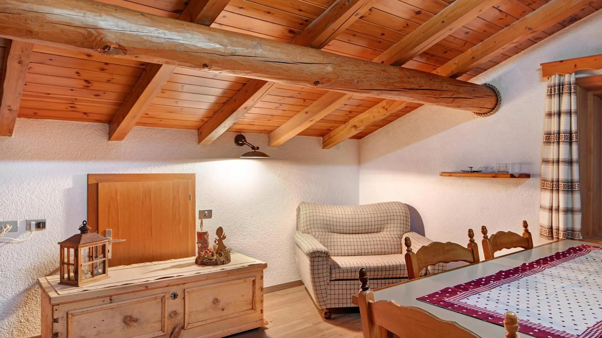 Baita Franz Mansarda 1 Livigno Appartement