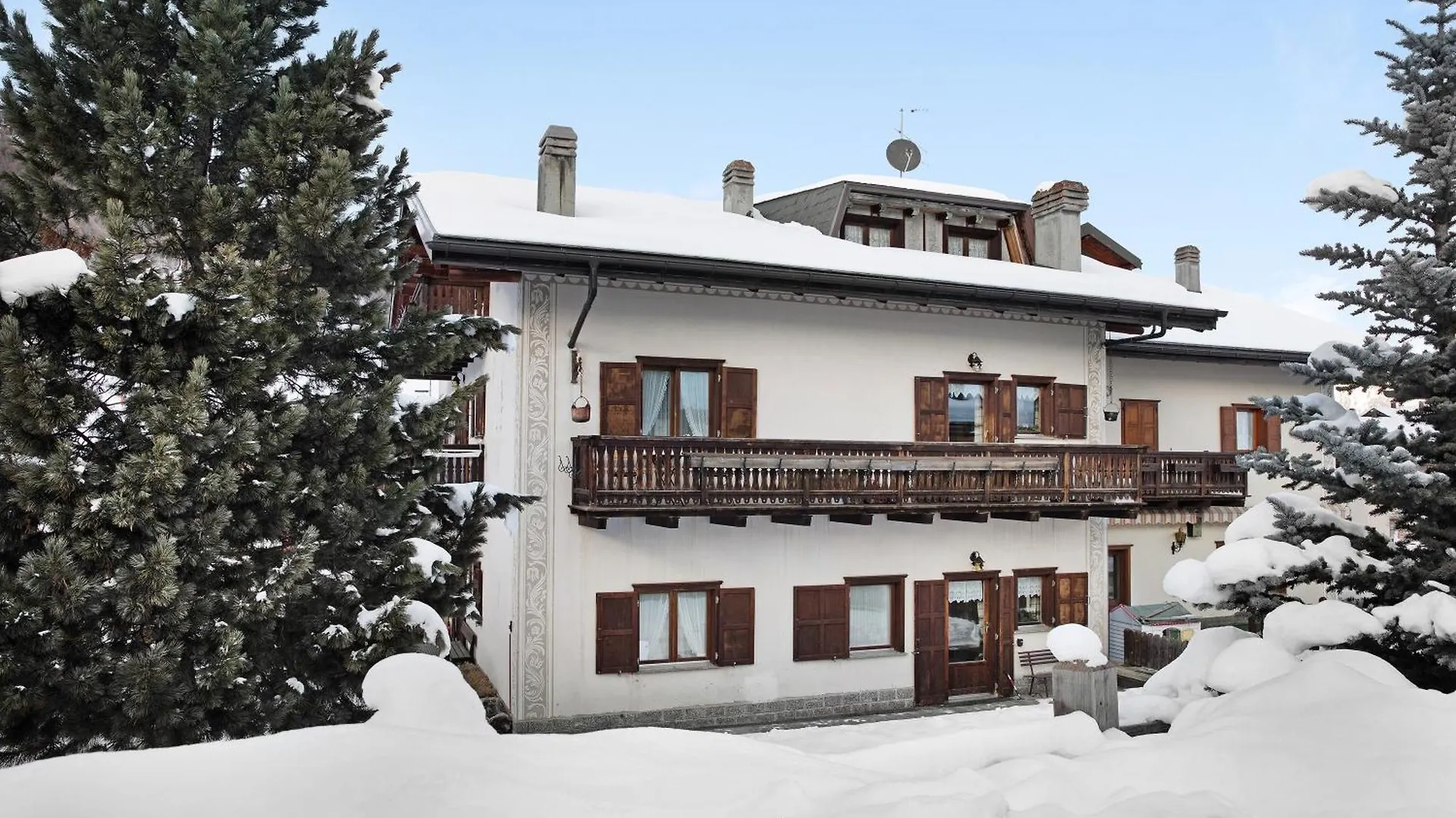 Baita Franz Mansarda 1 Livigno 0*,  Italie
